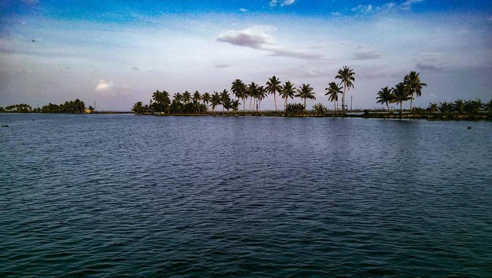سي بريز بيتش هوم ستاي Alappuzha المظهر الخارجي الصورة